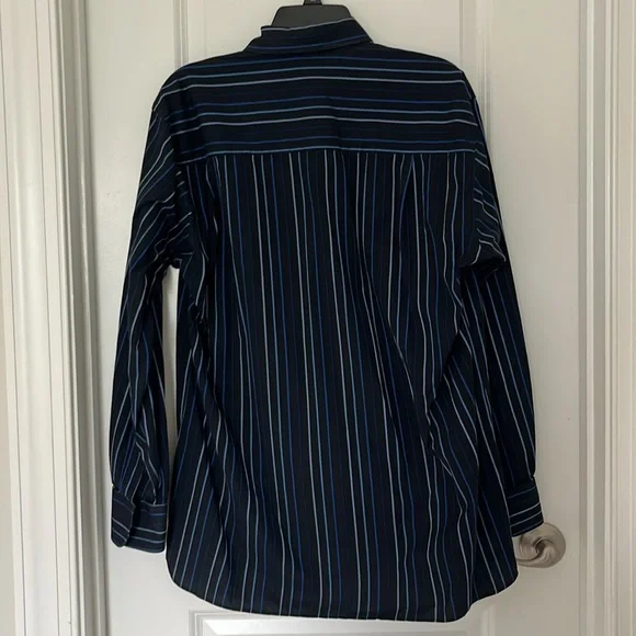 Ike Behar Black and Blue Men’s Striped Button Down ❤️ - Picture 7 of 8